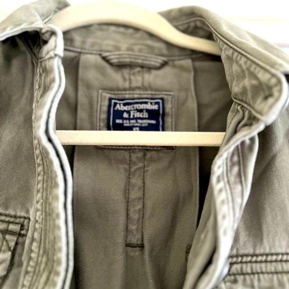Abercrombie & Fitch Army Green Cotton Canvas Jacket - Picture 5 of 8